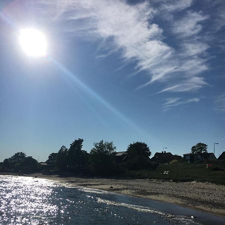 Stuga Naera Havet Ystad Exterior foto